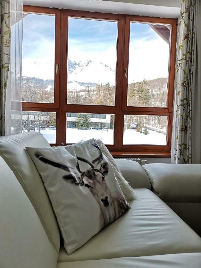Family Apartment In ตาตรันสกา ลอมนีจา ภายนอก รูปภาพ